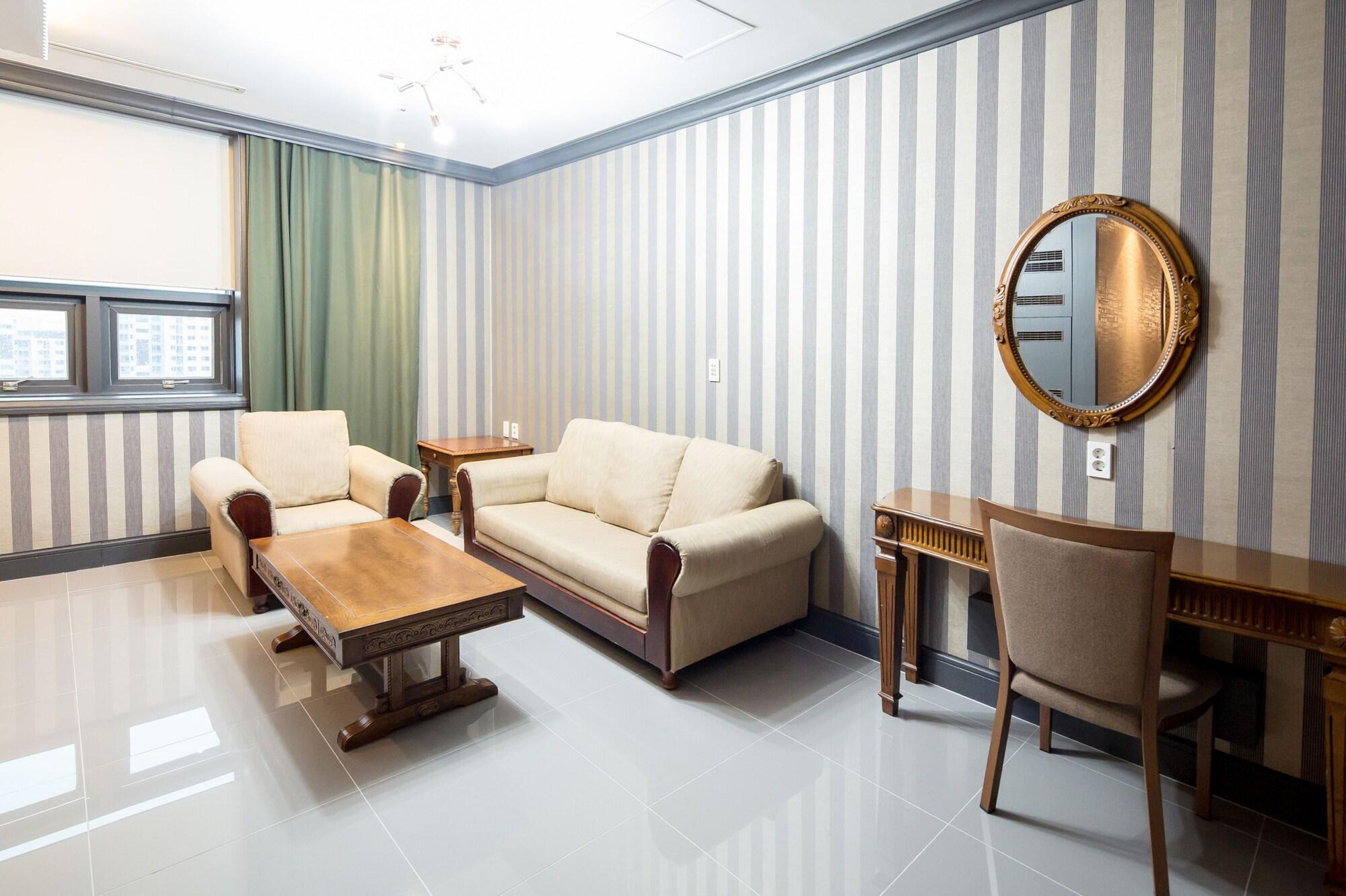 The Koryo Hotel Bucheon Exterior foto