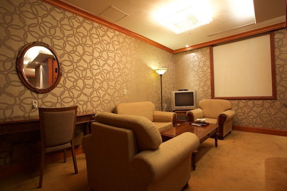 The Koryo Hotel Bucheon Exterior foto