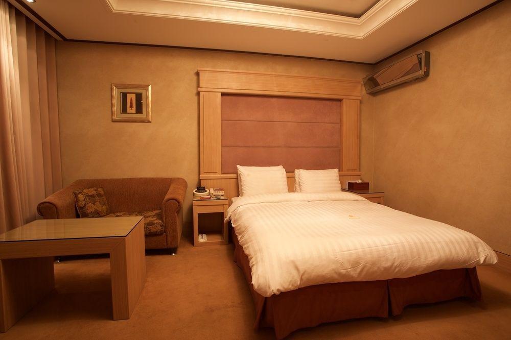 The Koryo Hotel Bucheon Exterior foto