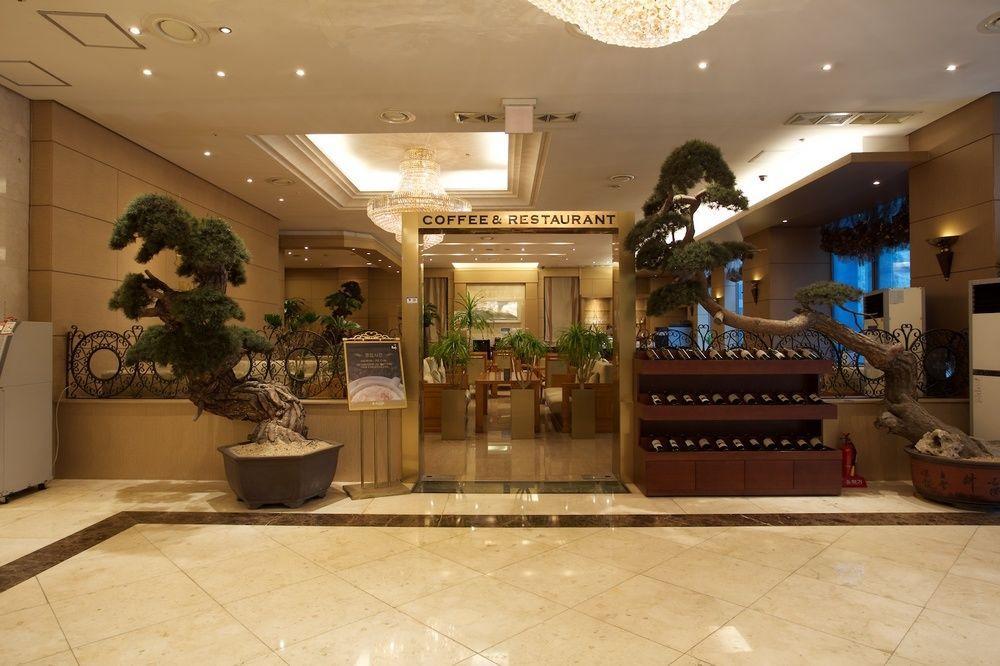 The Koryo Hotel Bucheon Exterior foto
